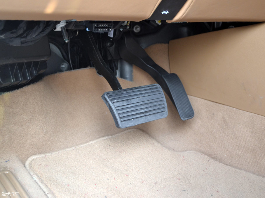 2017P׵ESCALADE ESVKL(zhng)