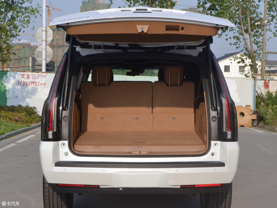 2017P׵ESCALADE ESVKL