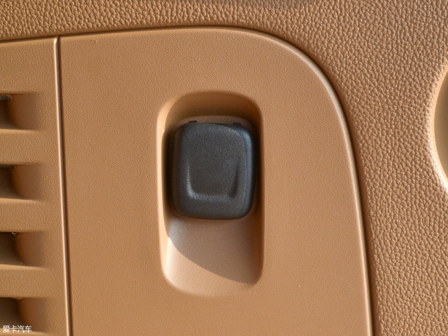 2017P׵ESCALADE ESVKL