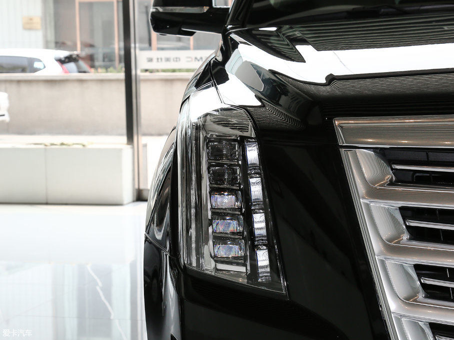 2017P׵ESCALADE ESVKL