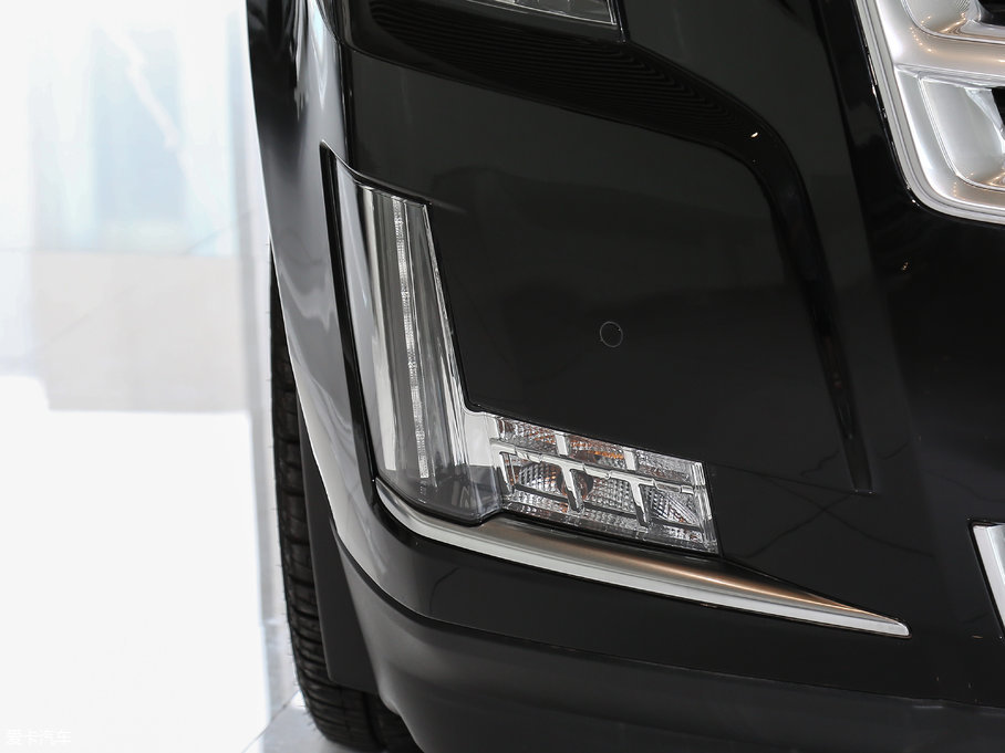 2017P׵ESCALADE ESVKL