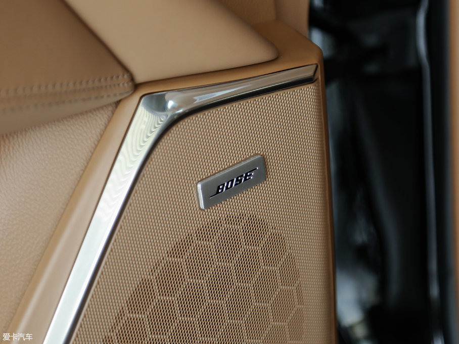 2017P׵ESCALADE ESVKL