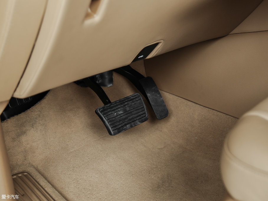 2017P׵ESCALADE ESVKL