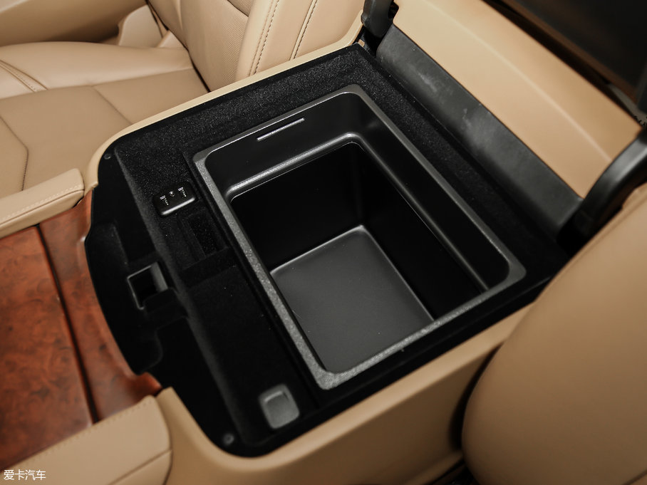 2017P׵ESCALADE ESVKL(zhng)