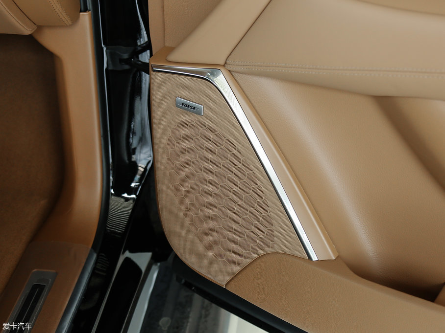 2017P׵ESCALADE ESVKL