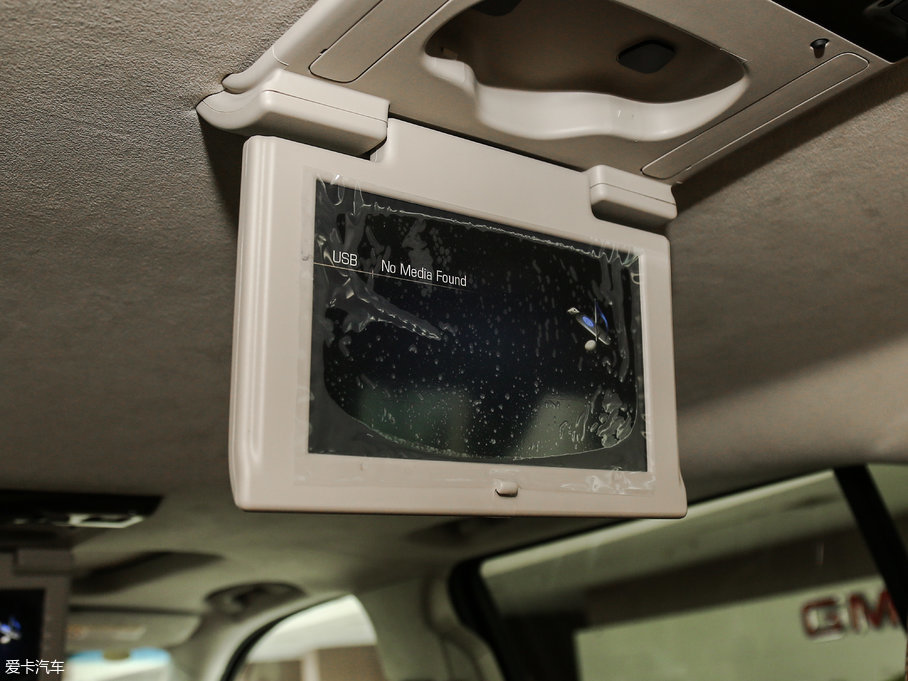 2017P׵ESCALADE ESVKL