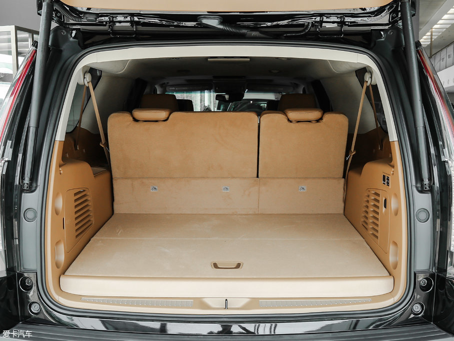 2017P׵ESCALADE ESVKL