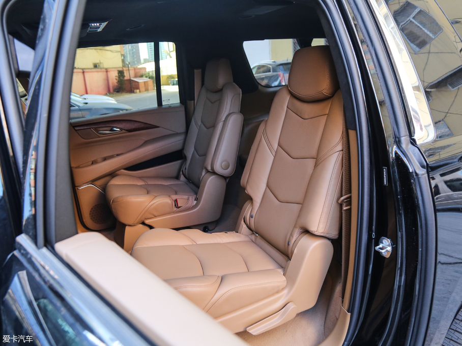 2017P׵ESCALADE ESVKL