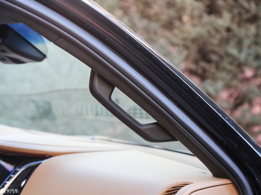 2017P׵ESCALADE ESVKL(zhng)