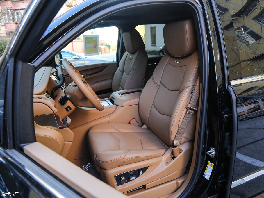 2017P׵ESCALADE ESVKL