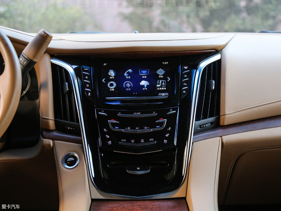 2017P׵ESCALADE ESVKL