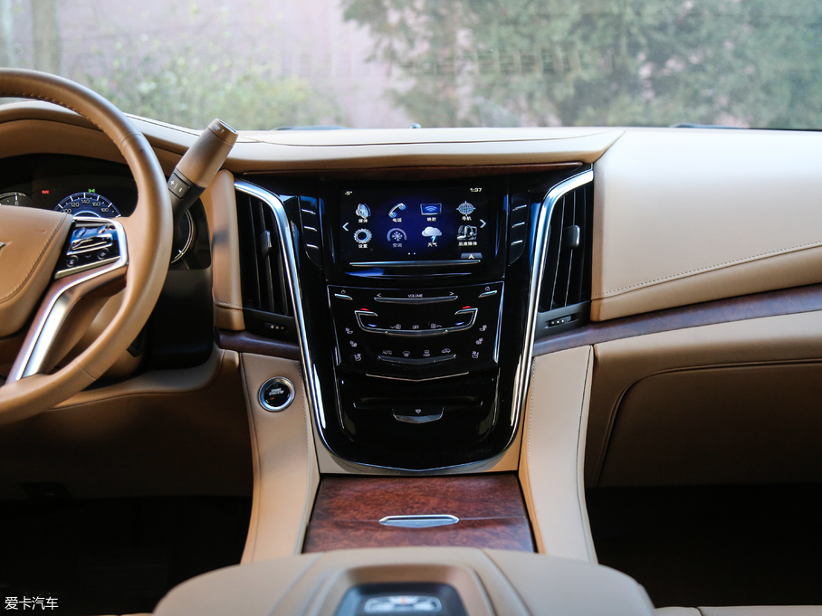 2017P׵ESCALADE ESVKL