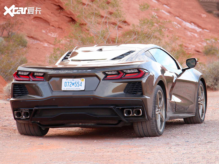 2020��Ơ��S�� C8 Stingray