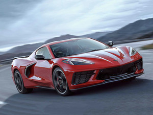 2020��C8 Stingray ���w���^