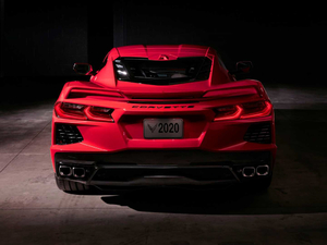 2020��C8 Stingray ���w���^