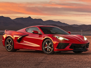 2020��C8 Stingray ���w���^