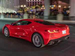 2020��C8 Stingray ���w���^