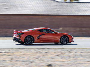 2020款C8 Stingray 整体外观