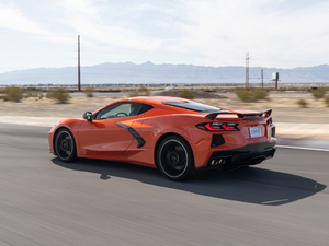 2020款C8 Stingray 整体外观