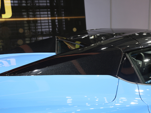 2020��C8 Convertible �������^