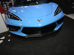 2020��C8 Convertible �������^