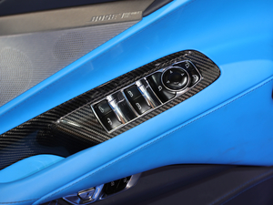 2020��C8 Convertible �п؅^