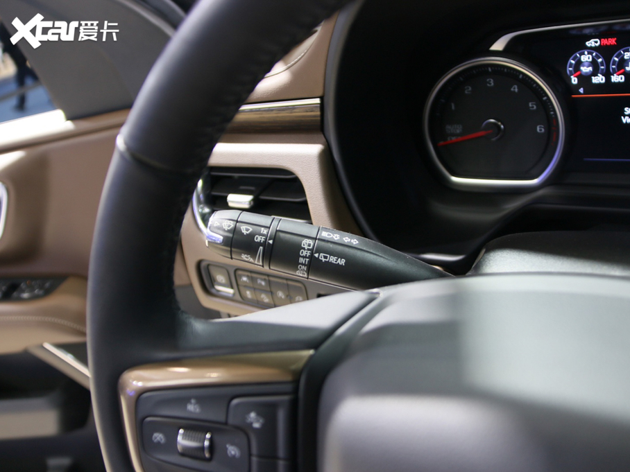 2020��Suburban ������