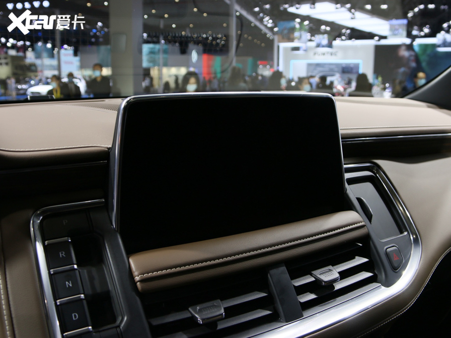 2020��Suburban ������