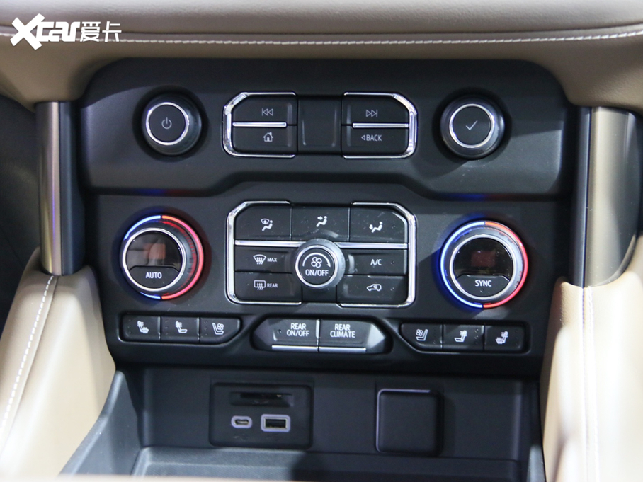 2020��Suburban ������