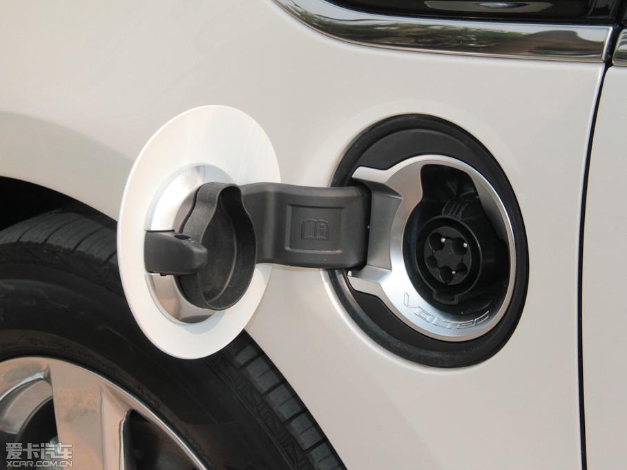 2012��VOLT���{�_ 1.4L ������늄�܇