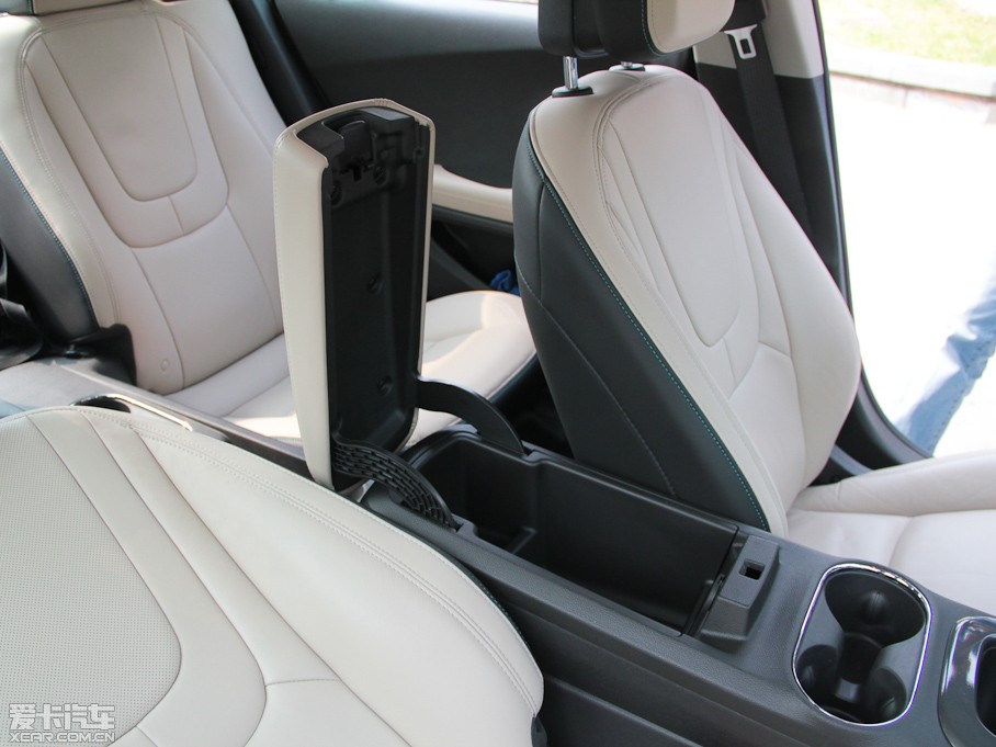 2012��VOLT���{�_ 1.4L ������늄�܇