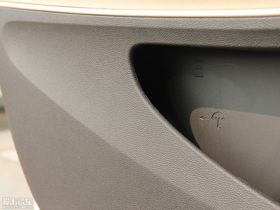 2012��VOLT���{�_ 1.4L ������늄�܇