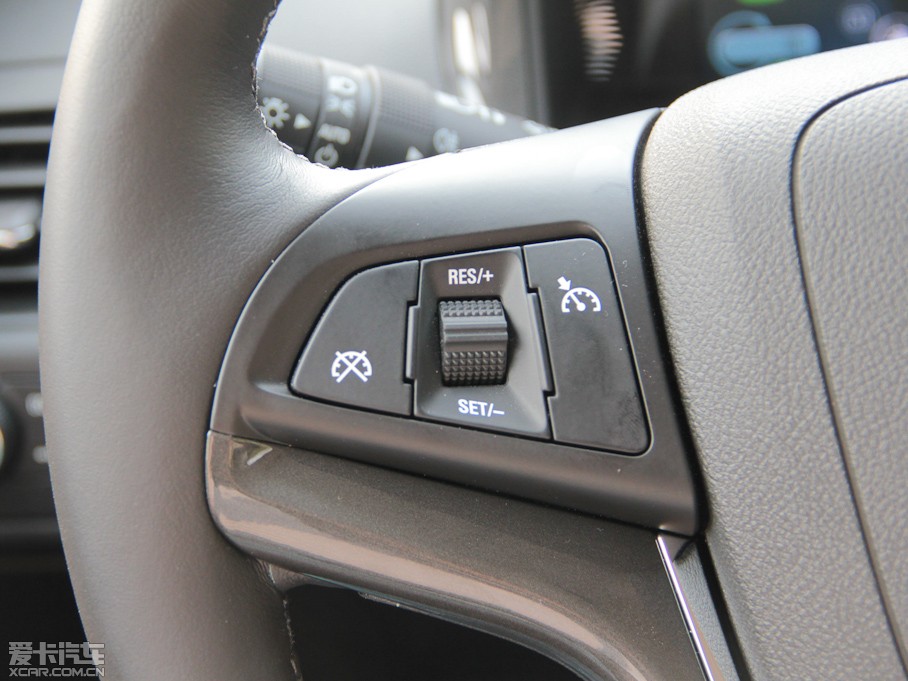 2012��VOLT���{�_ 1.4L ������늄�܇