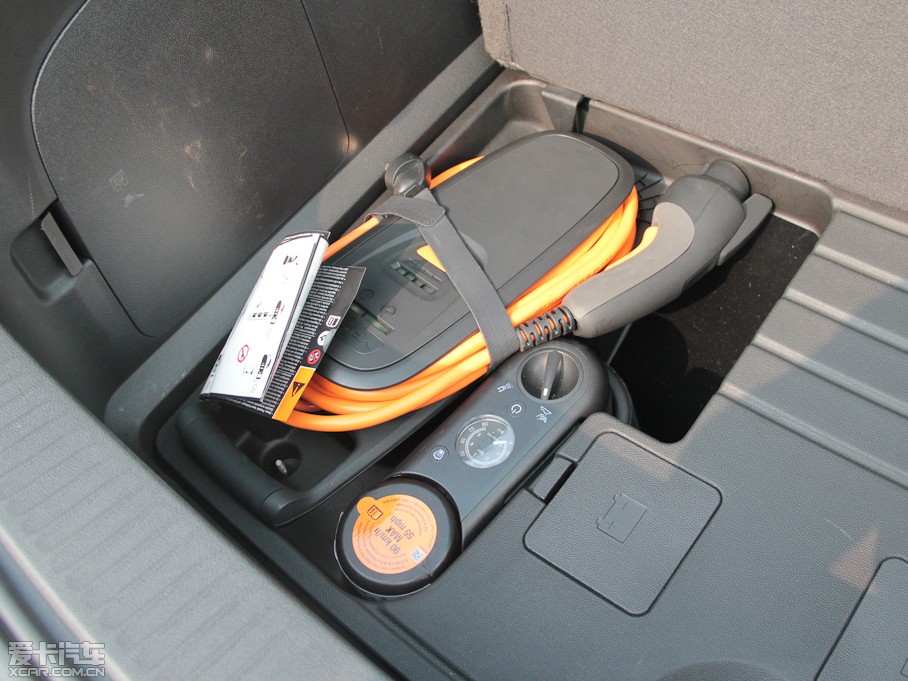 2012��VOLT���{�_ 1.4L ������늄�܇