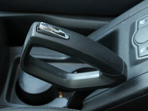 20103.2L Ԅ(dng)Ş v܇Ƅ(dng)