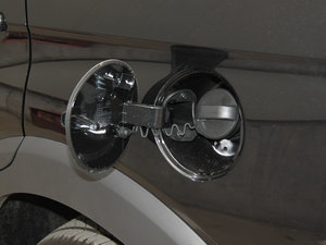2011款2.4L 5座自动舒适版 油箱盖