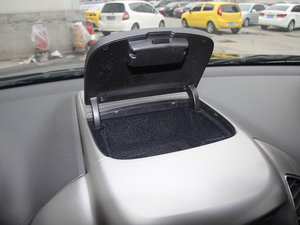 2011款2.4L 5座自动舒适版 空间座椅