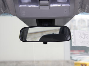 2011款2.4L 5座自动舒适版 空间座椅