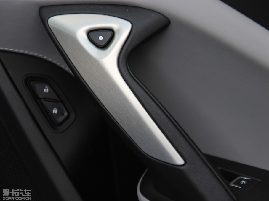 2014��Ơ��S�� C7 Stingray