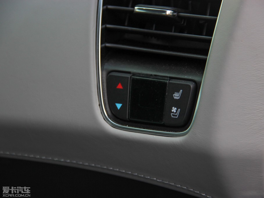 2014��Ơ��S�� C7 Stingray