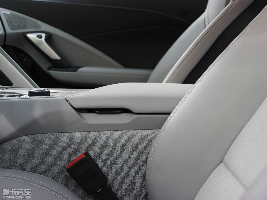 2014��Ơ��S�� C7 Stingray