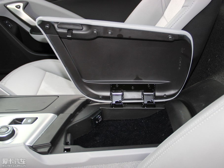 2014��Ơ��S�� C7 Stingray