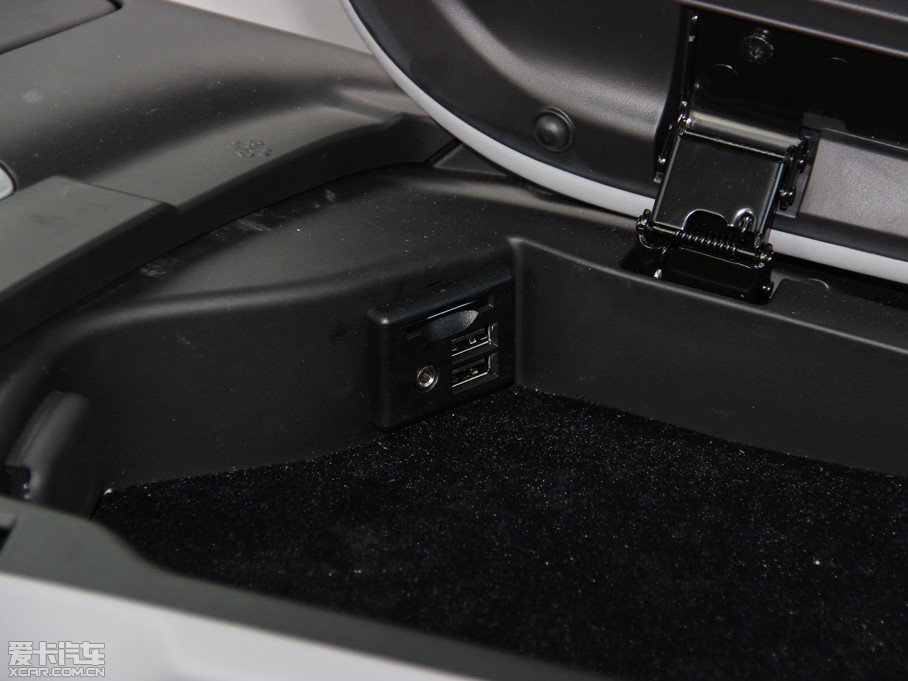 2014��Ơ��S�� C7 Stingray