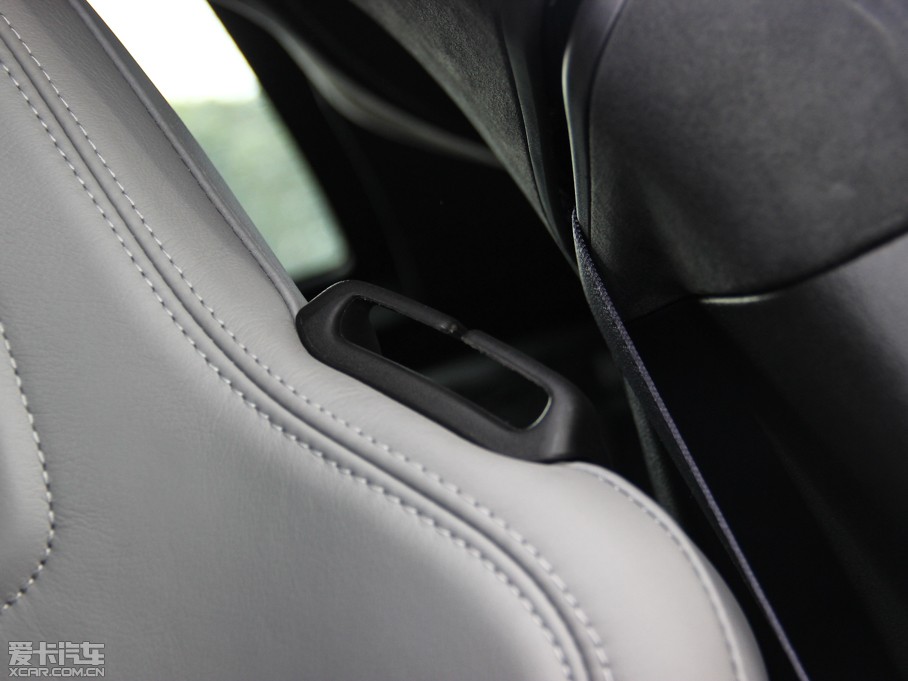 2014��Ơ��S�� C7 Stingray