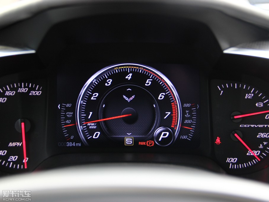 2014��Ơ��S�� C7 Stingray