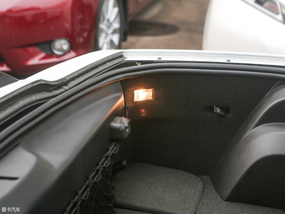 2014��Ơ��S�� C7 Stingray