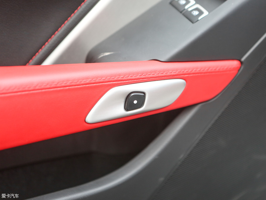 2014��Ơ��S�� C7 Stingray