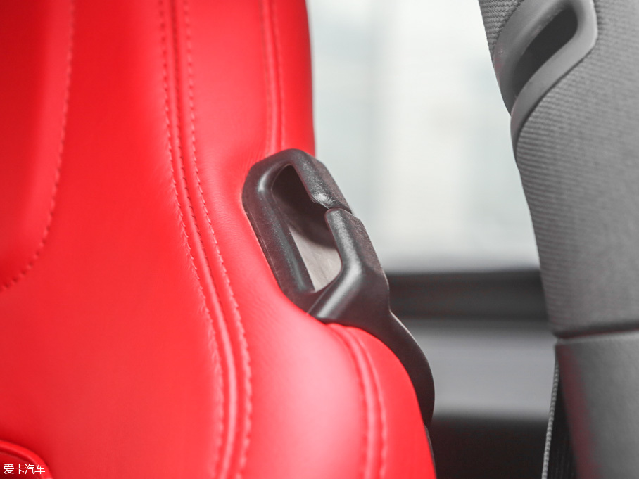 2014��Ơ��S�� C7 Stingray