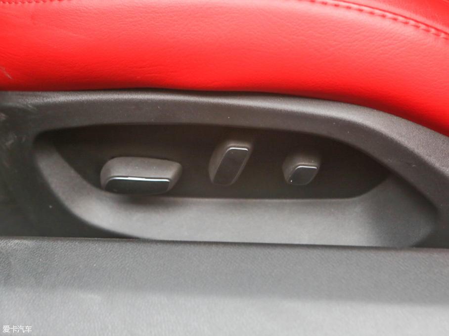 2014��Ơ��S�� C7 Stingray