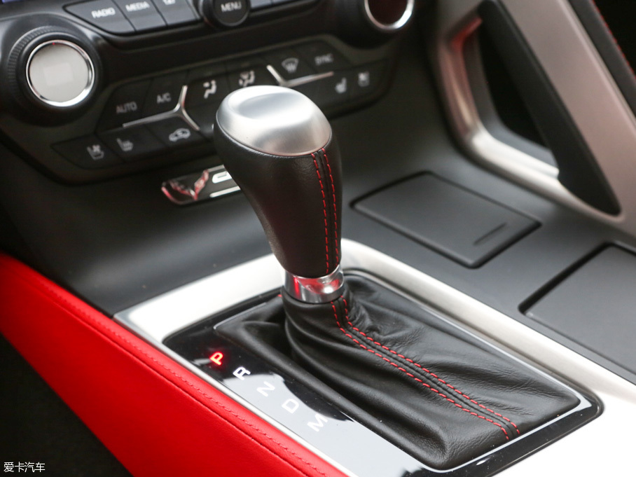 2014��Ơ��S�� C7 Stingray